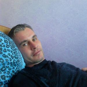 Виталий, 49 лет, Астрахань