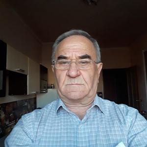 Парни в Новороссийске: Бахши Жафаров, 72 - ищет девушку из Новороссийска