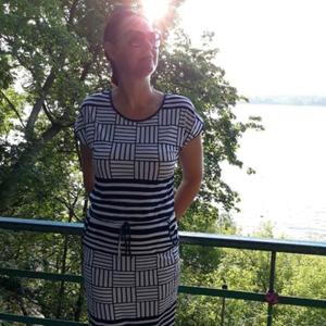 Девушки в Мурманске: Светлана, 45 - ищет парня из Мурманска
