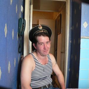 Парни в Набережные Челны: Дмитрий, 52 - ищет девушку из Набережные Челны