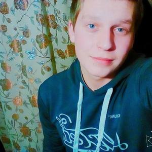 Парни в Пскове: Сергей, 25 - ищет девушку из Пскова