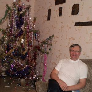 Парни в Магнитогорске: Сергей, 68 - ищет девушку из Магнитогорска