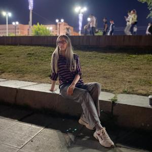 Девушки в Екатеринбурге: Екатерина, 28 - ищет парня из Екатеринбурга