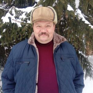 Парни в Новомосковске: Андрей, 56 - ищет девушку из Новомосковска