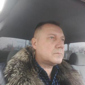 Парни в Волгограде: Андрей, 54 - ищет девушку из Волгограда