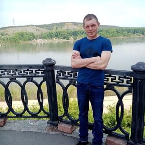 Виталий Пузанов, 38 лет, Кемерово