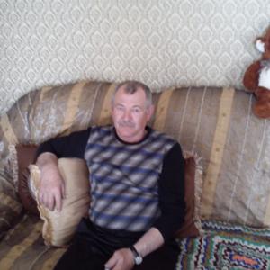 Парни в Новосибирске: Александр, 63 - ищет девушку из Новосибирска