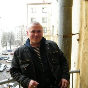 Парни в Выборге: Олег, 53 - ищет девушку из Выборга
