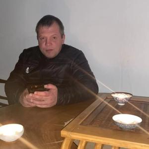 Парни в Сочи: Александр, 41 - ищет девушку из Сочи