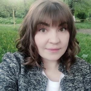 Девушки в Новокузнецке: Ольга, 28 - ищет парня из Новокузнецка