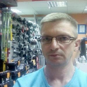 Евгений, 48 лет, Азов
