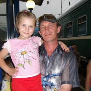 Парни в Азове: Анатолий, 60 - ищет девушку из Азова