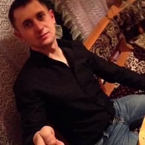 Парни в Волгодонске: Виктор, 31 - ищет девушку из Волгодонска