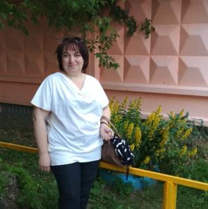 Девушки в Новомосковске: Аэлита, 57 - ищет парня из Новомосковска