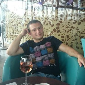 Парни в Челябинске: Виталий, 38 - ищет девушку из Челябинска