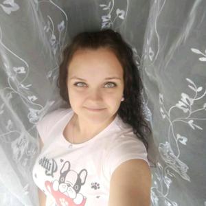 Девушки в Багратионовске: Кристина, 33 - ищет парня из Багратионовска