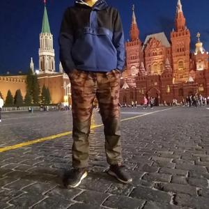 Парни в Перми: Кирилл, 22 - ищет девушку из Перми