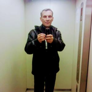 Парни в Хабаровске (Хабаровский край): Руслан, 53 - ищет девушку из Хабаровска (Хабаровский край)