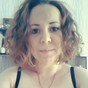 Девушки в Кирсанове: Юлия, 34 - ищет парня из Кирсанова
