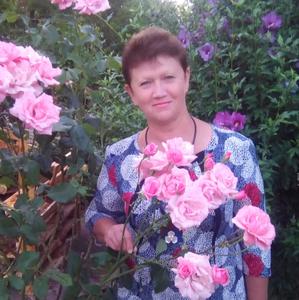 Девушки в Камышине: Галина, 64 - ищет парня из Камышина