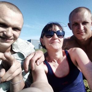 Парни в Калининграде: Игорь, 29 - ищет девушку из Калининграда