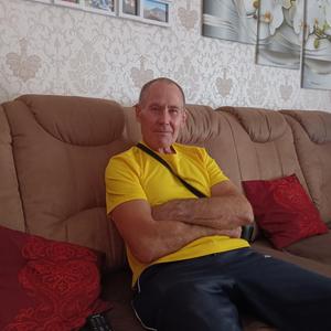Парни в Новосибирске: Василий, 69 - ищет девушку из Новосибирска