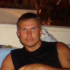 Парни в Ижевске: Андрей, 52 - ищет девушку из Ижевска
