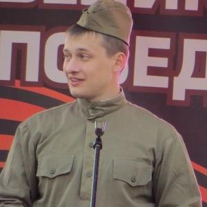 Илья С, 32 года, Омск