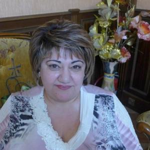Девушки в Краснодаре (Краснодарский край): Виолла, 53 - ищет парня из Краснодара (Краснодарский край)