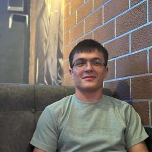 Azizbek, 22 года, Нижневартовск