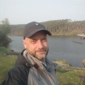 Влад, 56 лет, Екатеринбург