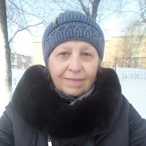 Девушки в Кемерово: Галина, 62 - ищет парня из Кемерово
