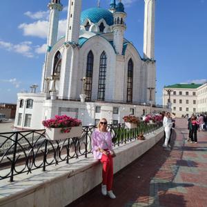 Девушки в Санкт-Петербурге: Katrina, 41 - ищет парня из Санкт-Петербурга