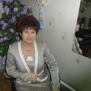 Девушки в Балашове: Наталья, 67 - ищет парня из Балашова