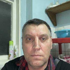 Юрий, 45 лет, Павловская