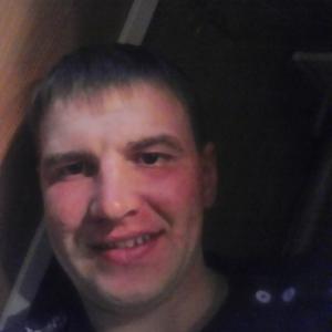 Геннадий, 31 год, Карпинск