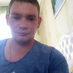 Олег, 34 года, Крым