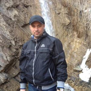 Парни в Владикавказе: Олег, 47 - ищет девушку из Владикавказа