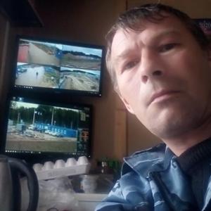Парни в Вологде: Александр, 46 - ищет девушку из Вологды
