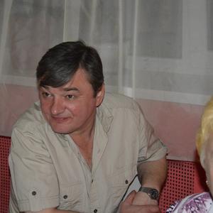 Парни в Гатчине: Алексей, 58 - ищет девушку из Гатчины