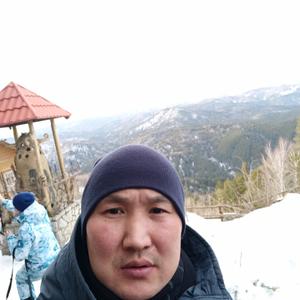 Парни в Улан-Удэ: Артём, 39 - ищет девушку из Улан-Удэ