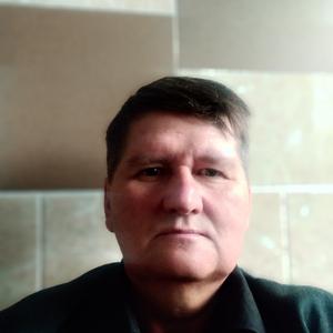 Парни в Новосибирске: Андрей, 82 - ищет девушку из Новосибирска