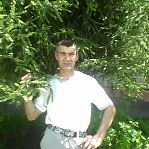 Сергей, 58 лет, Губкин