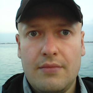 Виталий, 39 лет, Саратов