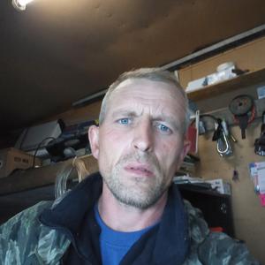 Парни в Ижевске: Dmitriy, 42 - ищет девушку из Ижевска