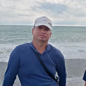 Геннадий, 53 года, Новомичуринск