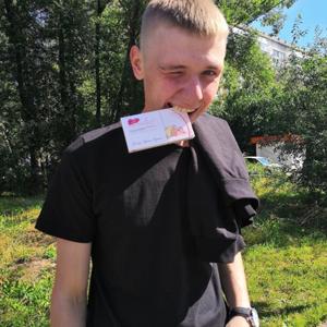 Парни в Томске: Владимир, 28 - ищет девушку из Томска