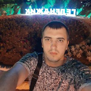 Парни в Черкесске: Дмитрий, 33 - ищет девушку из Черкесска