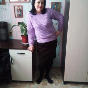 Девушки в Саратове: Елена, 43 - ищет парня из Саратова