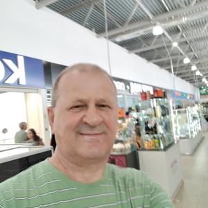 Парни в Казани (Татарстан): Александр, 61 - ищет девушку из Казани (Татарстан)